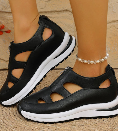 Women's Chunky Sole Closed-Toe Sandals – Soft Sole Velcro Strap