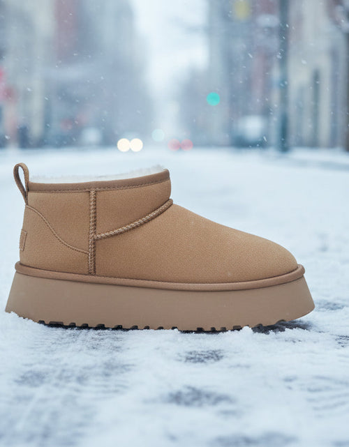 Load image into Gallery viewer, Women’s Thick Sole Snow Boots
