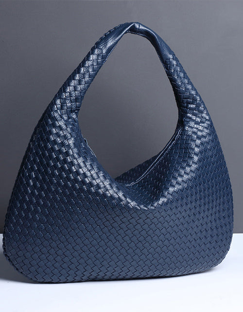 Load image into Gallery viewer, Crescent shaped women's bag hand woven hand-held dumpling bag fashionable single shoulder armpit bag
