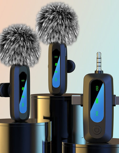 Load image into Gallery viewer, Wireless lavalier microphone J3 three in one interface intelligent sound collection and noise reduction lavalier microphone
