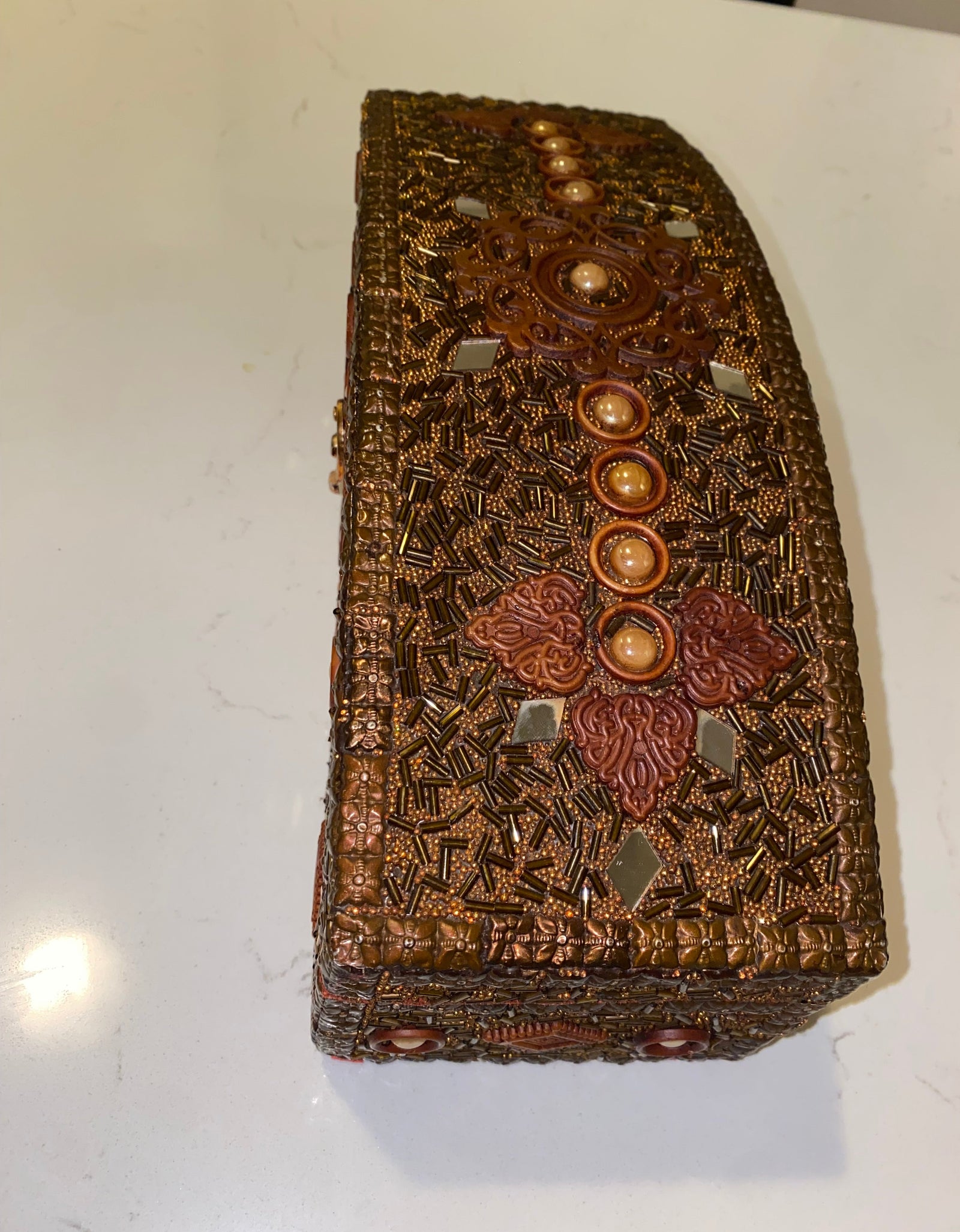 VINTAGE HANDMADE CLASSIC JEWELRY CHEST