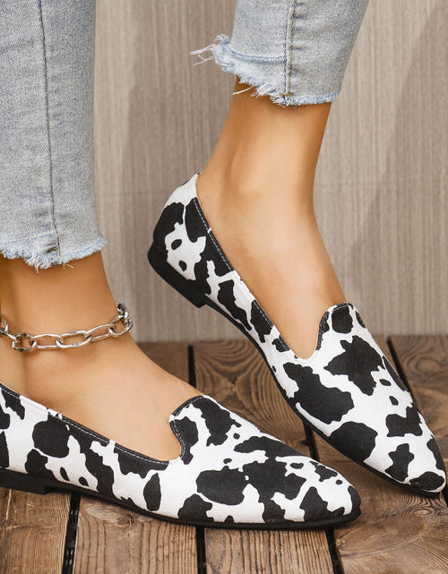 Load image into Gallery viewer, Women's Wide-Fit Breathable Pointed-Toe Flat Shoes – Cow Print Casual Flats
