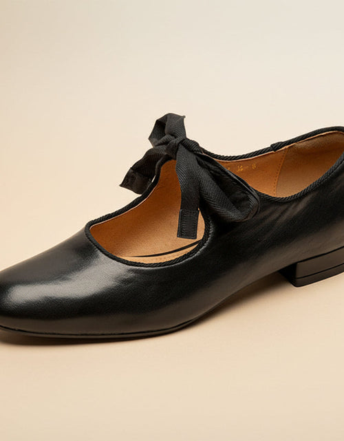 Load image into Gallery viewer, Women’s Vintage French Style Low Heel Leather Shoes
