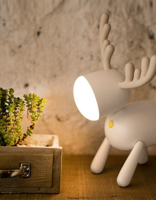 Load image into Gallery viewer, Cartoon Deer Night Light USB Charging With Sleeping Silicone Led Elk Light Children's Student Desk Reading Lamp
