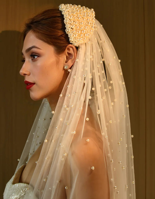 Load image into Gallery viewer, Pearl Hair Band Bridal Veils Extra Long Royal Cathedral Length Veil Wedding Veils with Comb Wedding Hair Accessories
