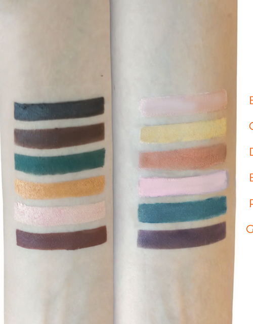 Load image into Gallery viewer, Single Pan Eyeshadow - Dusk
