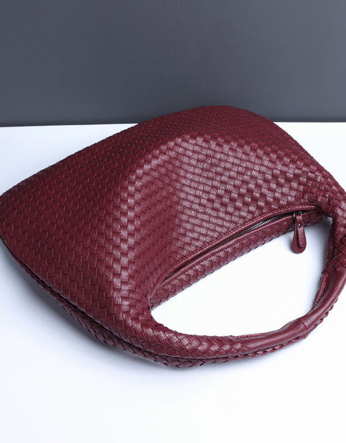 Load image into Gallery viewer, Crescent shaped women's bag hand woven hand-held dumpling bag fashionable single shoulder armpit bag
