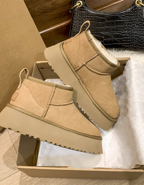 Load image into Gallery viewer, Women’s Thick Sole Snow Boots

