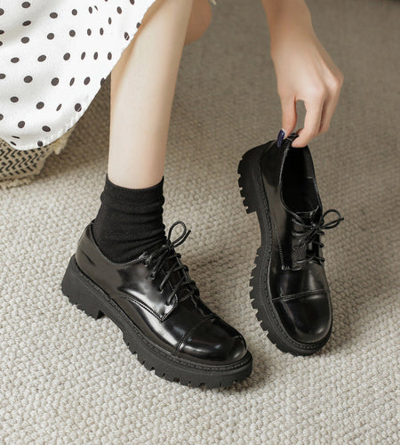 Women’s Solid-Color Retro Slip-On Platform Shoes