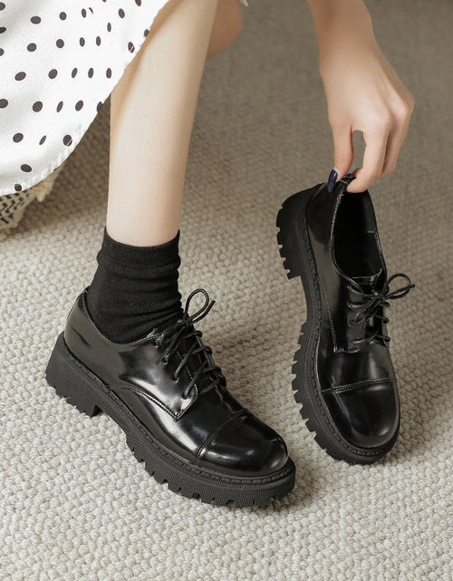 Load image into Gallery viewer, Women’s Solid-Color Retro Slip-On Platform Shoes
