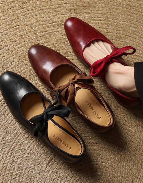 Load image into Gallery viewer, Women’s Vintage French Style Low Heel Leather Shoes
