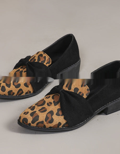Load image into Gallery viewer, Women’s Leopard Print Pumps
