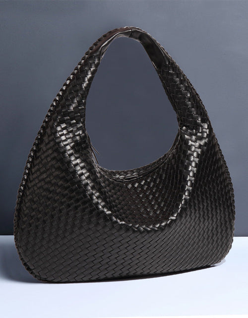 Load image into Gallery viewer, Crescent shaped women's bag hand woven hand-held dumpling bag fashionable single shoulder armpit bag
