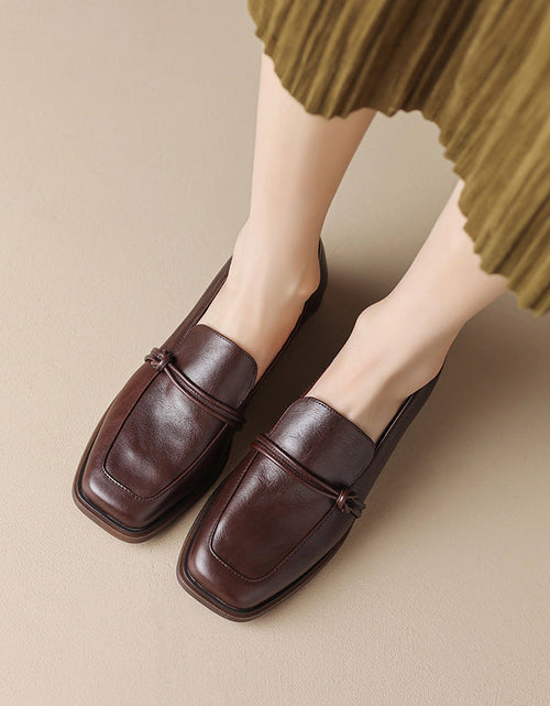 Load image into Gallery viewer, Women’s Retro Minimalist Mid-Heel Leather Shoes
