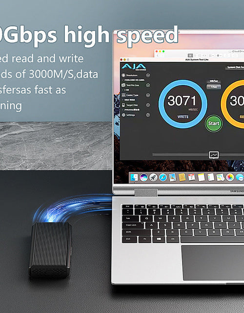 Load image into Gallery viewer, USB 4 portable hard drive box with fan Thunderbolt 4 solid-state M.2 NVMe hard drive box SSD external box 40Gbps
