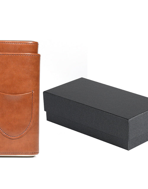 Load image into Gallery viewer, Two end hardware leather cigar box portable cedar wood 3-pack cigar moisturizing box protective cover cigar leather cover
