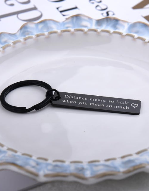 Load image into Gallery viewer, yaozeio Long Distance Relationship Keychain Gift for Couples Black Unisex
