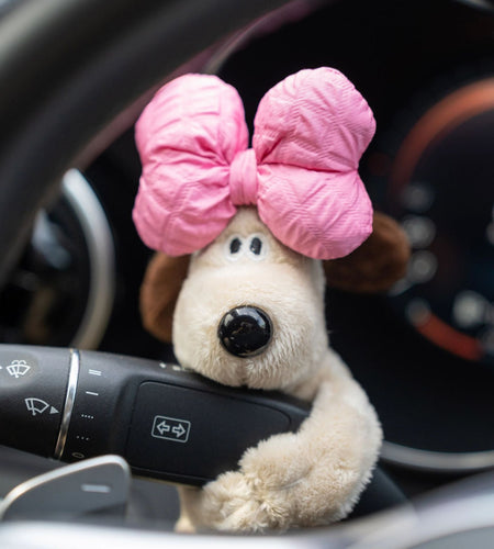 Car small ornaments cute head dog plush doll sentimental car interior decoration supplies