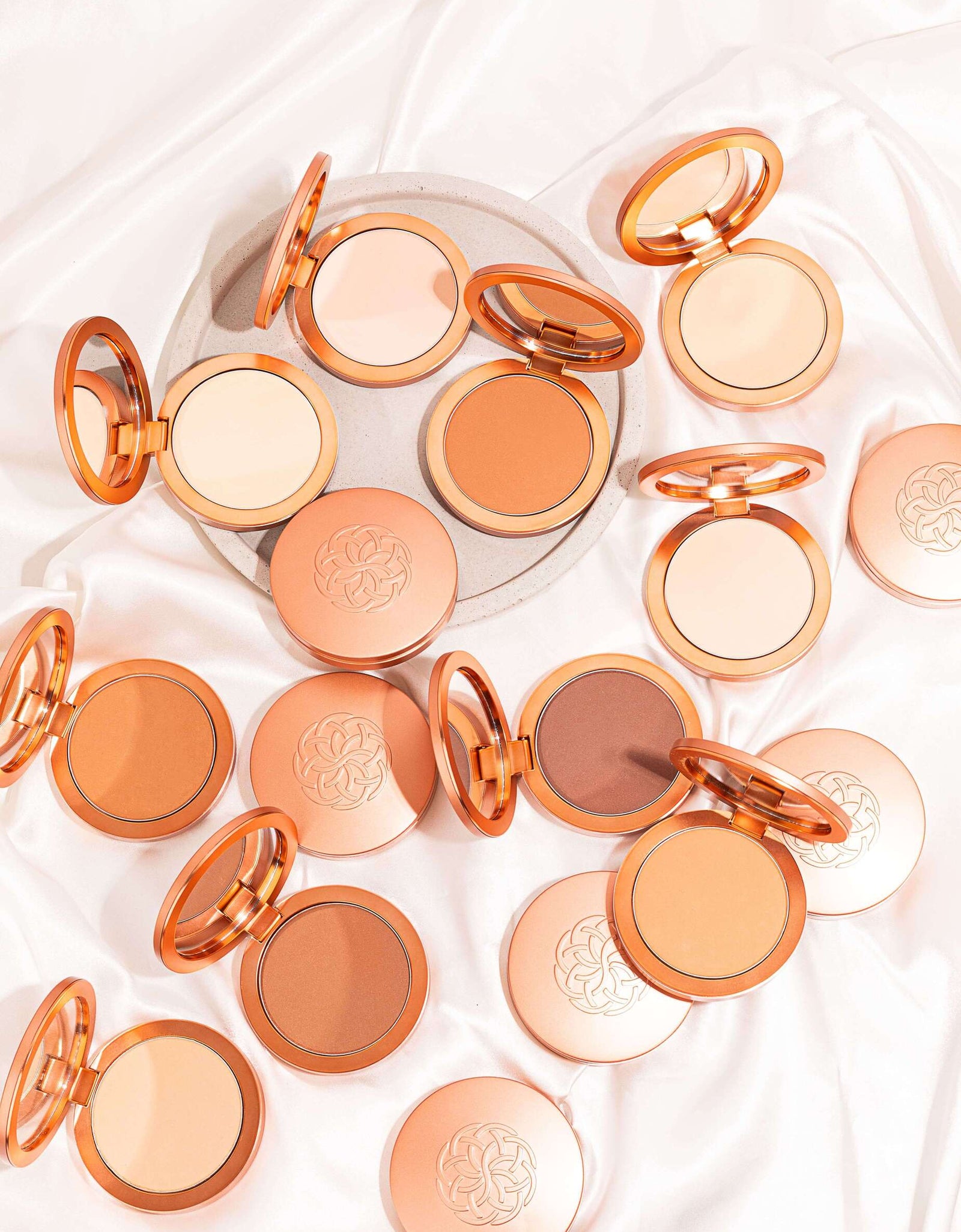 Super Serum Silk Matte Powder Peptide Foundation