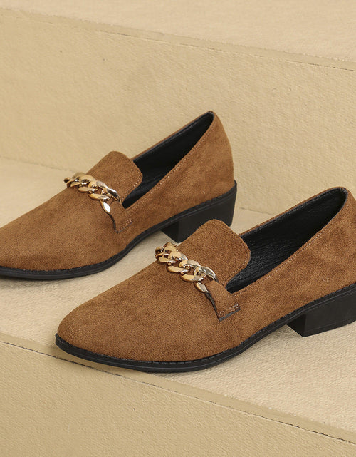 Load image into Gallery viewer, Women’s Leopard Print Pumps
