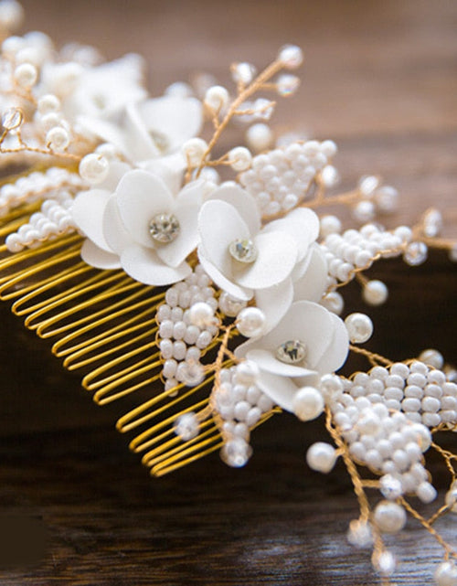 Load image into Gallery viewer, Queenco Gold Bridal Hair Comb Pearl Beads Wedding Hair Accessories Women Headpiece Girl's Hair Vine Party Hair Jewelry
