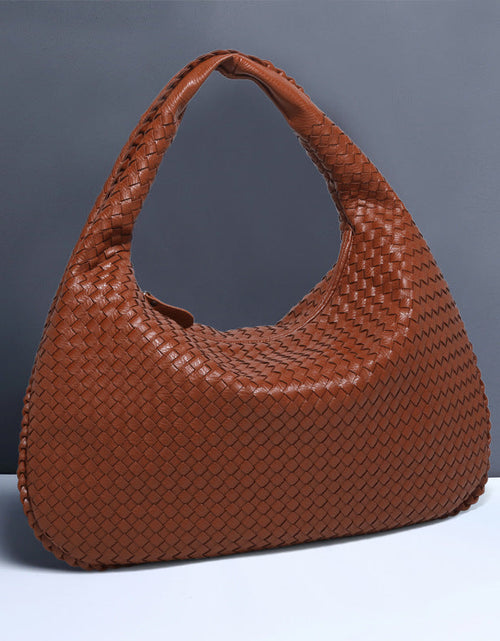 Load image into Gallery viewer, Crescent shaped women's bag hand woven hand-held dumpling bag fashionable single shoulder armpit bag
