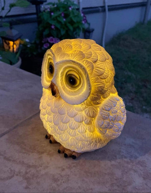 Load image into Gallery viewer, Statue decoration owl resin solar decoration
