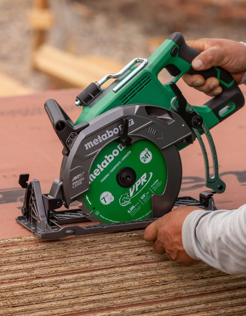 Load image into Gallery viewer, Metabo HPT C3607DWAQ4M 7-1/4 Inch Rear Handle Circular Saw (Bare Tool)
