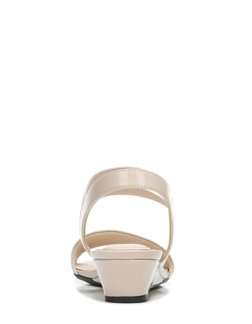 Load image into Gallery viewer, LifeStride Womens Yolo Sandal Tender Taupe Size 6 M
