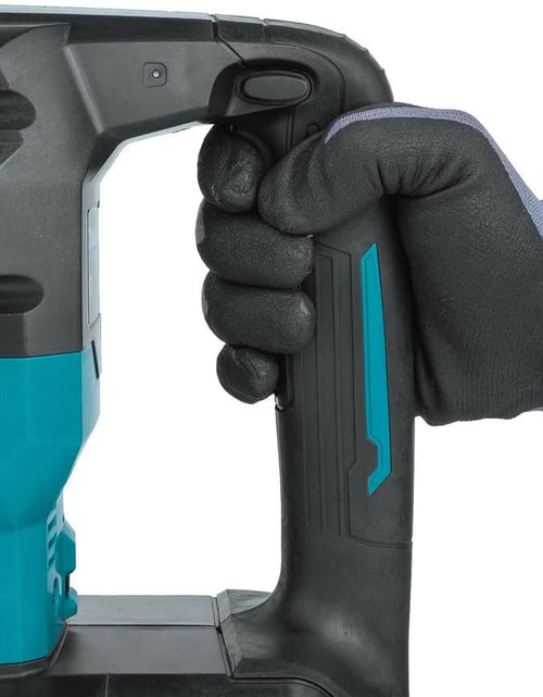 Load image into Gallery viewer, Makita GMH02PM 80V max (40V max X2) XGT® Brushless 28 lb. SDS-MAX AVT® Demolition Hammer Kit, AWS® Capable (4.0Ah)
