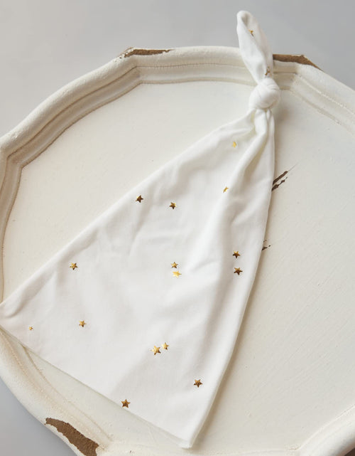Load image into Gallery viewer, Zeroest Newborn Photography Wraps with Gold Stars Navy Size Crib
