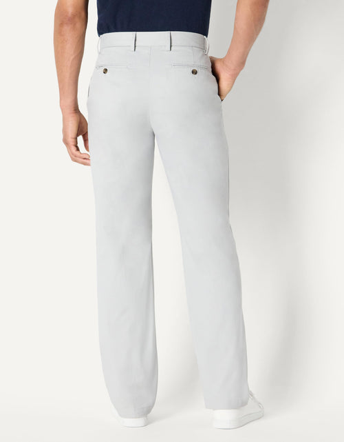 Load image into Gallery viewer, Amazon Essentials Men's Classic-Fit Wrinkle-Resistant Chino Pant Grey Size 34x33
