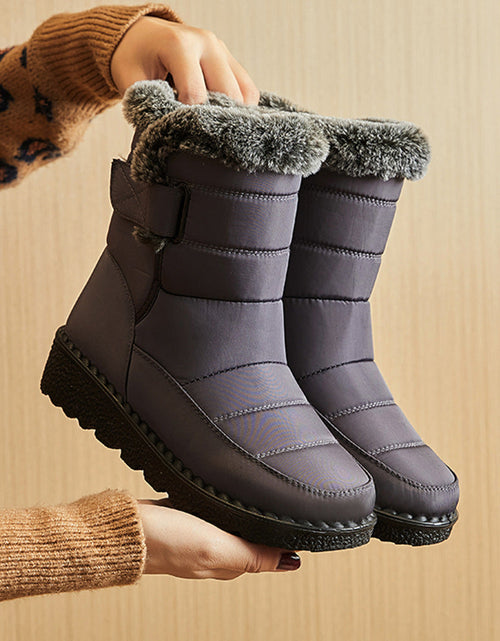 Load image into Gallery viewer, Women’s Waterproof Plush Snow Boots
