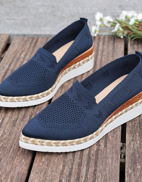 Load image into Gallery viewer, Women’s Woven Rope Platform Snakeskin Pointed-Toe Flats | Trendy Flats
