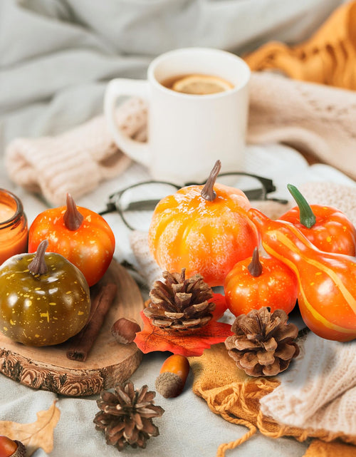 Load image into Gallery viewer, Jutom 148 PCS Fall Artificial Pumpkins Set with Pinecones Acorns Leaves
