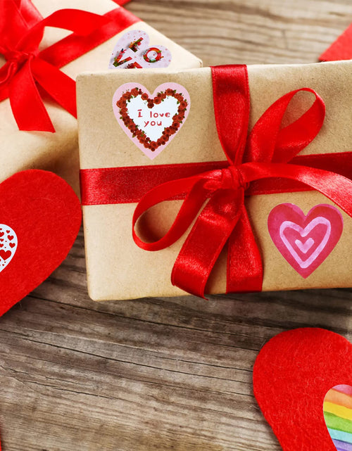 Load image into Gallery viewer, CTOHN 1500 PCS 1.5in Red Heart Stickers Self Adhesive Love Roll
