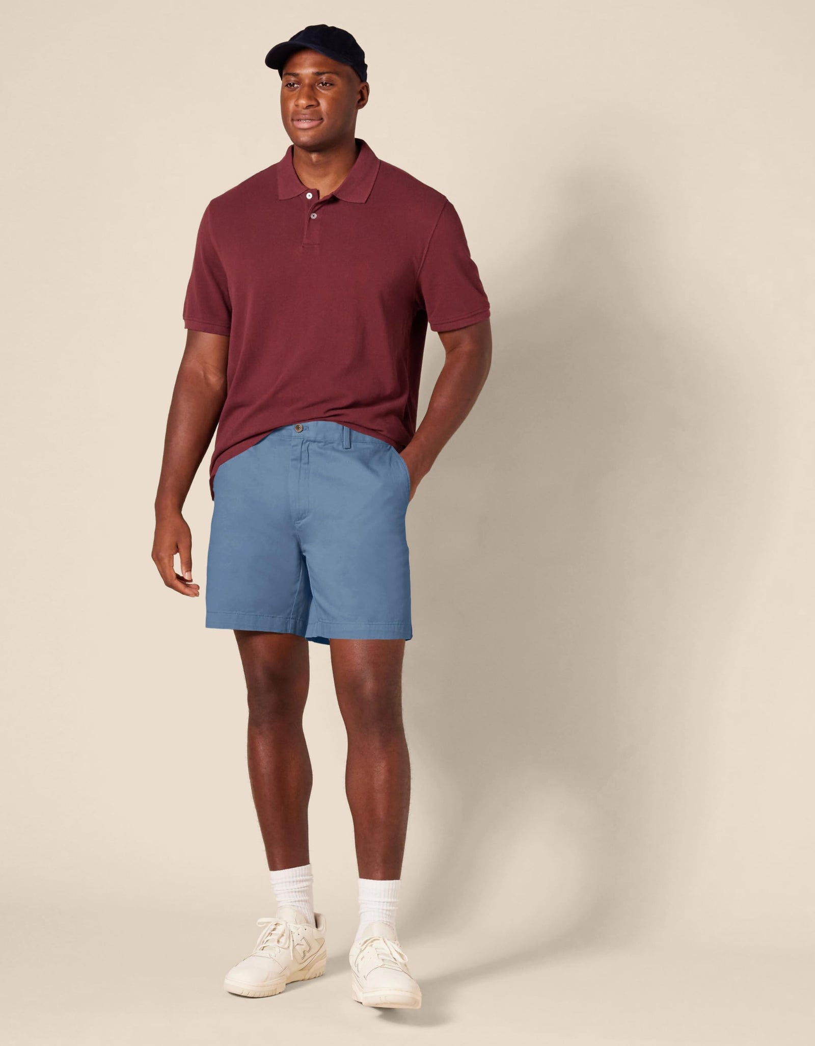 Amazon Essentials Men's Slim-Fit 7" Chino Shorts Deep Blue Size 30