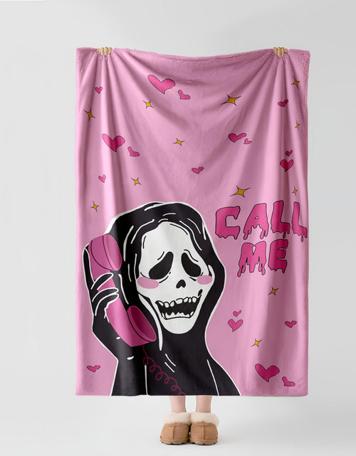 Load image into Gallery viewer, LOSIVISHE Halloween Flannel Throw Blanket Pink Ghost Pattern 50x70 in
