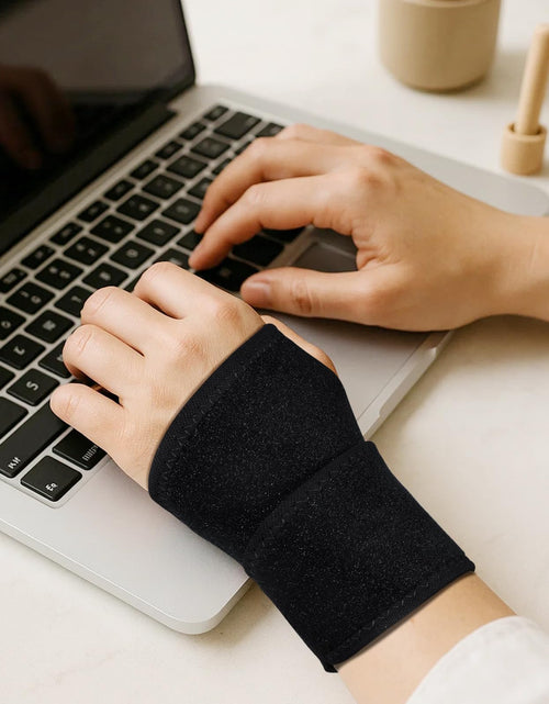 Load image into Gallery viewer, Lalapapa 2 Pack Adjustable Wrist Brace for Men &amp; Women Black Size One Size
