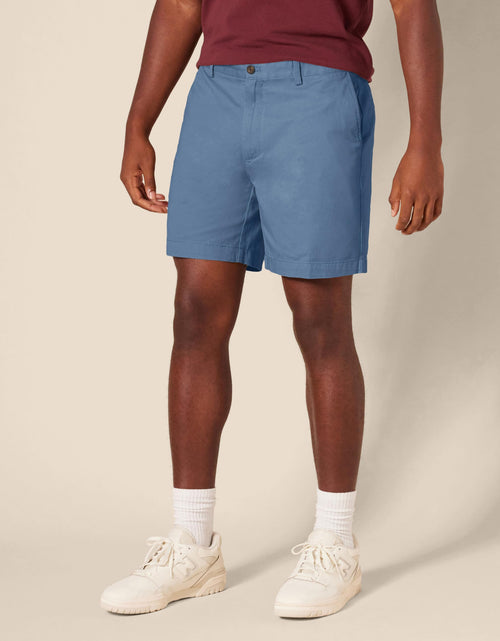 Load image into Gallery viewer, Amazon Essentials Men's Slim-Fit 7" Chino Shorts Deep Blue Size 30
