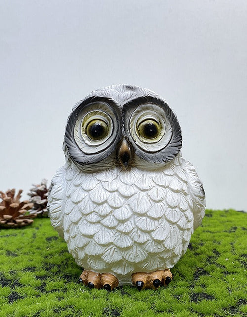 Load image into Gallery viewer, Statue decoration owl resin solar decoration
