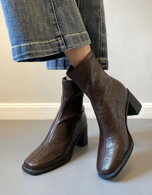 Load image into Gallery viewer, Stretch Retro Chunky Heels Commuter Boots — High Heel Style

