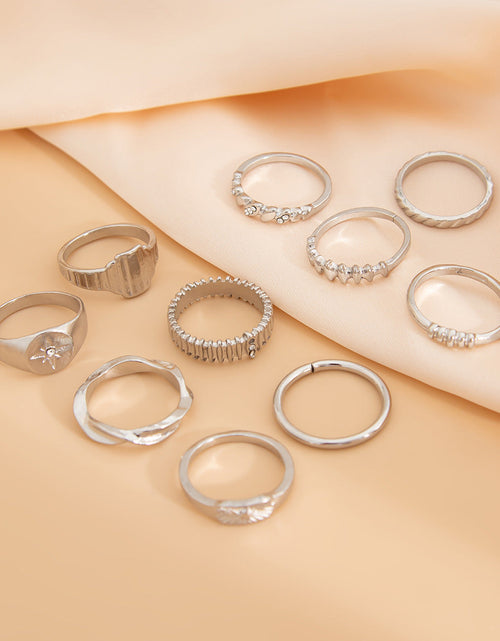 Load image into Gallery viewer, Vintage Irregular Gear Ring Versatile Diamond Set with Metallic Geometric Rings

