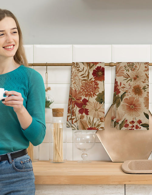 Load image into Gallery viewer, Sviojuce Vintage Fall Pumpkin Oak Leaf Kitchen Towels 16x24 Beige Set of 2
