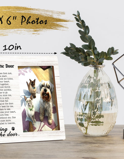 Load image into Gallery viewer, Qiwog Pet Memorial Photo Frame Waiting At The Door Wooden Tabletop 7x2
