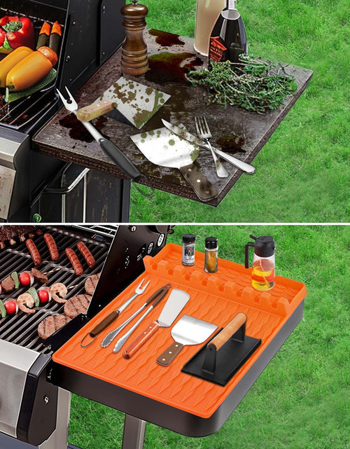 Load image into Gallery viewer, OURCABECUE Silicone Griddle Tools Mat Blackstone Gray 2PCS BBQ Utensils Holder
