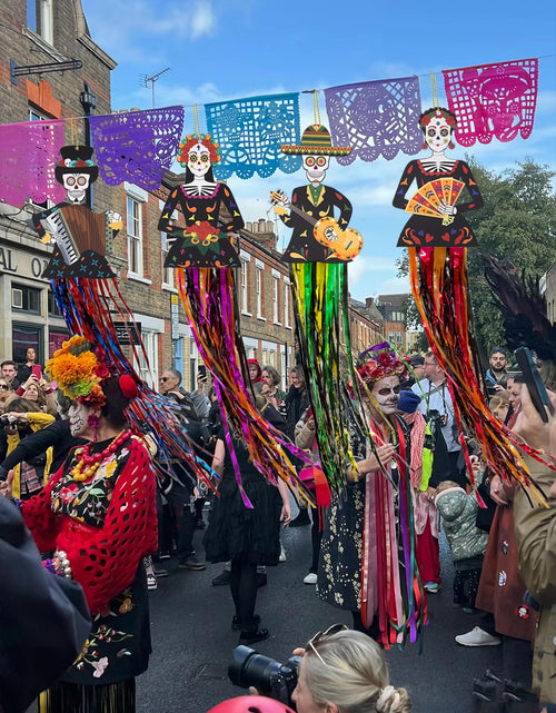 Load image into Gallery viewer, Aovaely 4PCS Day of the Dead Sugar Skull Hanging Decorations Dia De Los Muertos
