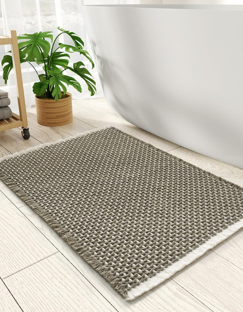Load image into Gallery viewer, PADOOR Checkered Bath Mat Super Absorbent Non Slip 18x30 Green &amp; Cream
