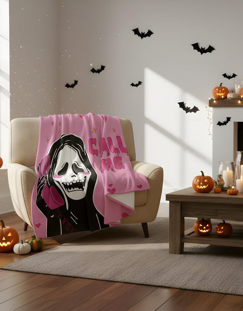 Load image into Gallery viewer, LOSIVISHE Halloween Flannel Throw Blanket Pink Ghost Pattern 50x70 in
