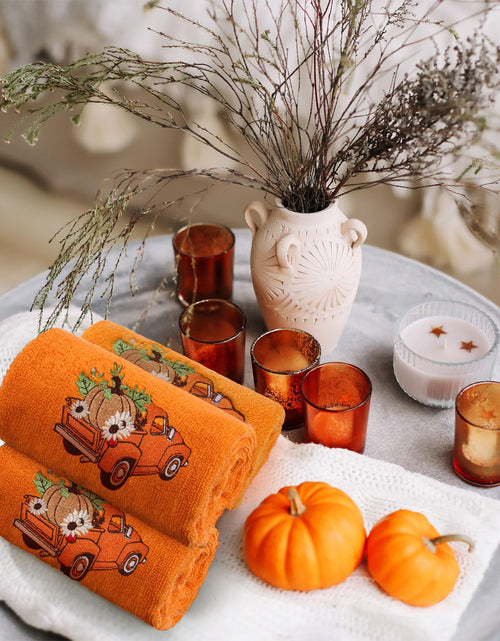 Load image into Gallery viewer, Fanfanwin 3 Pcs Thanksgiving Hand Towels Orange Pumpkin 13.8x29.5 Inch Cotton
